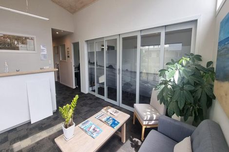 Photo of property in 8 Palliser Place, Mount Maunganui, 3116