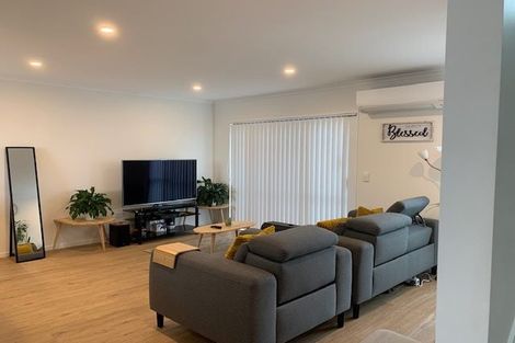 Photo of property in 15d Sealord Place, Manurewa, Auckland, 2102