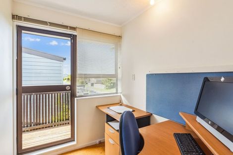 Photo of property in 3 Anaru Street, Raumati Beach, Paraparaumu, 5032