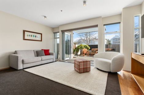 Photo of property in 5/6 Harts Creek Lane, Northwood, Christchurch, 8051