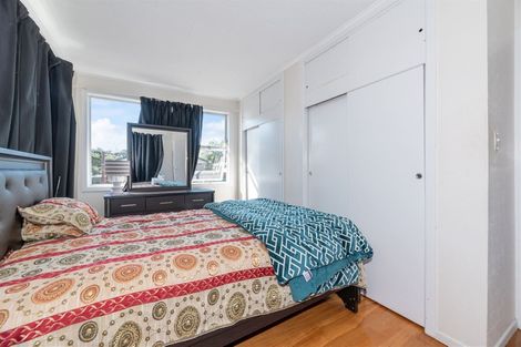 Photo of property in 7 Coletta Lane, Te Atatu South, Auckland, 0610