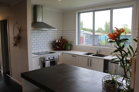 Photo of property in 17 Roberts Road, Drummond, Otautau, 9683