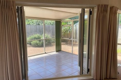 Photo of property in 10 Terrace Avenue, Mount Maunganui, 3116