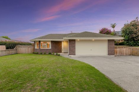 Photo of property in 15 Cloverlea Walk, Welcome Bay, Tauranga, 3112