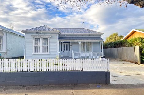Photo of property in 24 Halswell Street, Whanganui, 4500