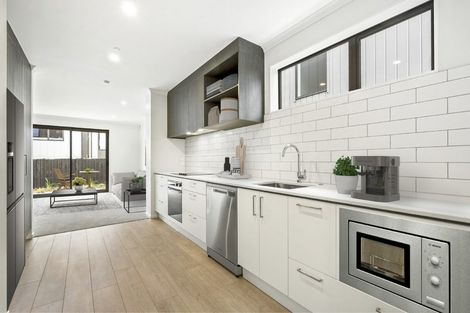 Photo of property in 5 Rauawa Lane, Hobsonville, 0616