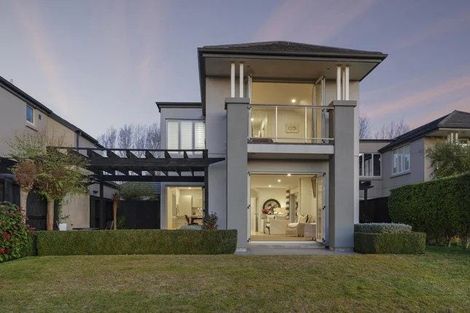 Photo of property in 132 Lake Terrace Road, Burwood, Christchurch, 8061