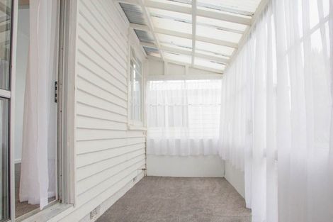 Photo of property in 390 Linwood Avenue, Bromley, Christchurch, 8062