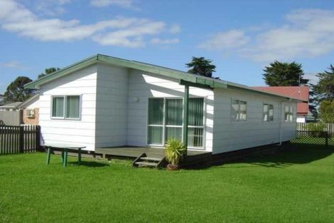 Photo of property in 16 Aurea Avenue, Pakuranga, Auckland, 2010