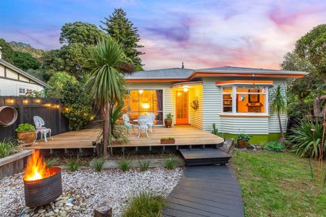 Photo of property in 40 Ocean Road, Paekakariki, 5034