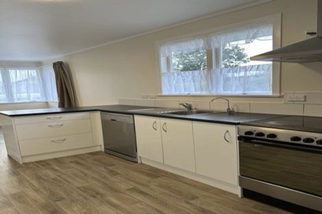 Photo of property in 24a Miranda Street, Avondale, Auckland, 0600