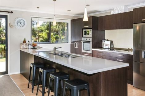 Photo of property in 32 Searle Drive, Patumahoe, Pukekohe, 2679