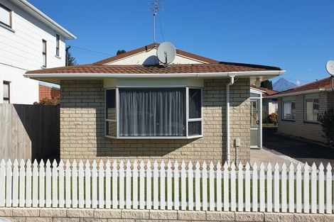 Photo of property in 67 Wallace Place, Westown, New Plymouth, 4310