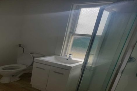 Photo of property in 9 Vogel Street, Mount Victoria, Wellington, 6011