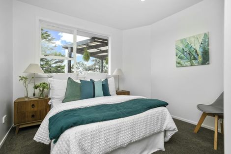 Photo of property in 14 Dunstall Place, Mangere Bridge, Auckland, 2022