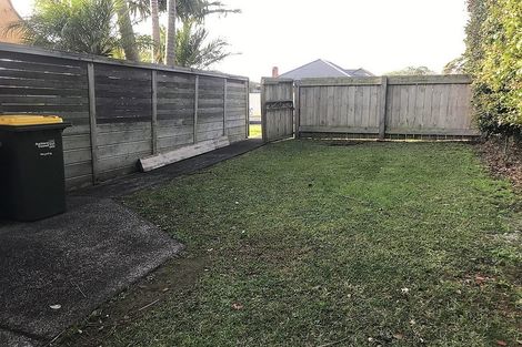 Photo of property in 1/33 Francis Street, Hauraki, Auckland, 0622