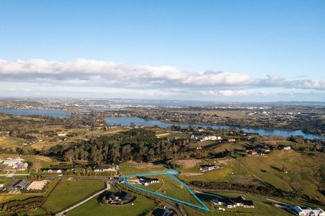 Photo of property in 71 Diamond Lane, Riverhead, 0793