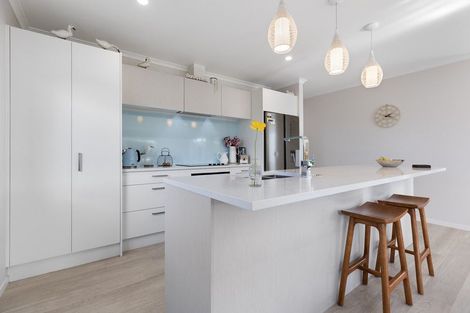 Photo of property in 18 Roka Street, Bell Block, New Plymouth, 4312