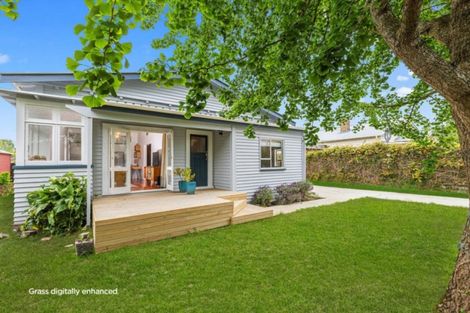 Photo of property in 82 Te Aroha Street, Hamilton East, Hamilton, 3216
