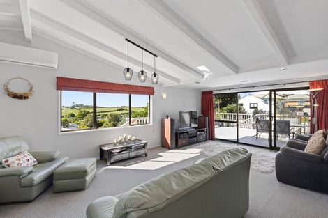 Photo of property in 26 Cape Hill Road, Pukekohe, 2120