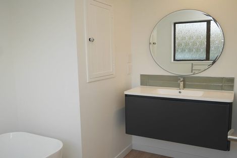 Photo of property in 9a Fiesta Grove, Raumati Beach, Paraparaumu, 5032