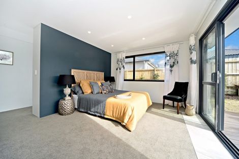 Photo of property in 19 Te Aparangi Crescent, Papakura, 2110