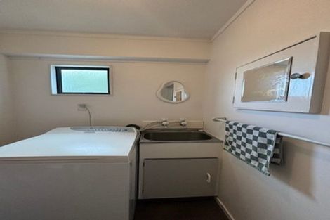 Photo of property in 806a Papamoa Beach Road, Papamoa Beach, Papamoa, 3118