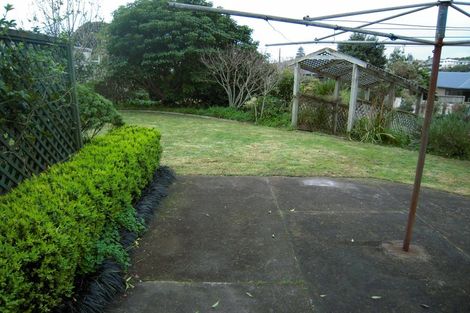 Photo of property in 11 Lawry Street, Moturoa, New Plymouth, 4310