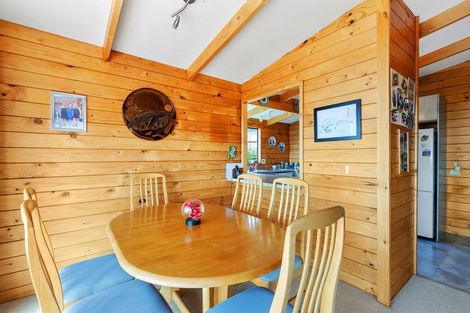 Photo of property in 37 Merehai Place, Snells Beach, 0920