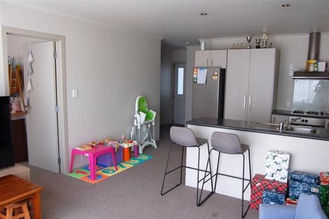 Photo of property in 16 Guildford Street, Tamatea, Napier, 4112