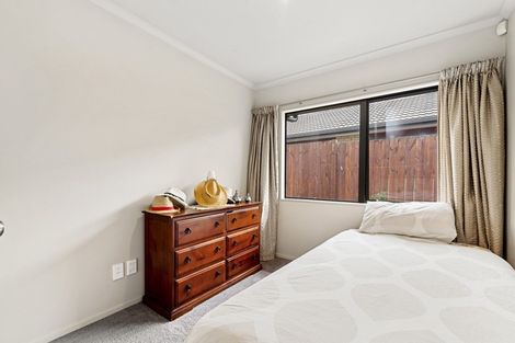 Photo of property in 23 Heaphy Place, Pukehangi, Rotorua, 3015