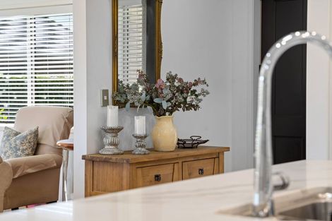 Photo of property in 5 Sophia Place, Karaka, Papakura, 2113