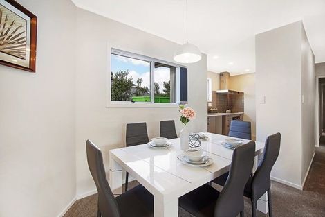 Photo of property in 26 Stanniland Street, Sunnyhills, Auckland, 2010