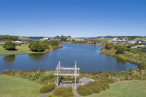 Photo of property in 6 Capstan Close, Pyes Pa, Tauranga, 3112