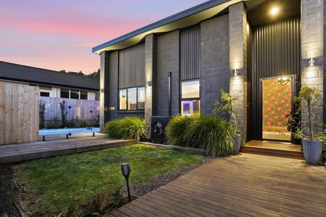 Photo of property in 10 Ellesmere Close, Pyes Pa, Tauranga, 3112