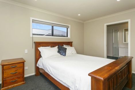 Photo of property in 13 Maison Way, Rangatira Park, Taupo, 3330
