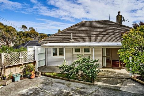 Photo of property in 62 Dimock Street, Titahi Bay, Porirua, 5022
