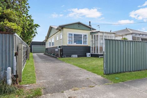 Photo of property in 218 Heads Road, Gonville, Whanganui, 4501