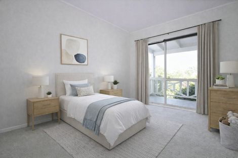 Photo of property in 2/70 Glamorgan Drive, Torbay, Auckland, 0630