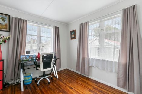 Photo of property in 47 Wellington Road, Wainuiomata, Lower Hutt, 5014