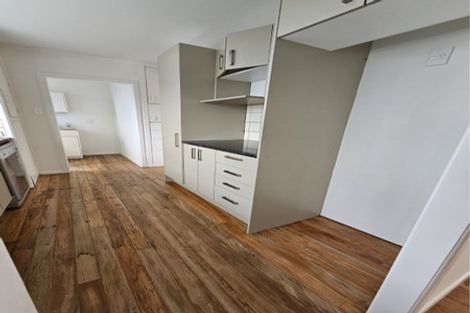 Photo of property in 1/42 Lyttelton Avenue, Forrest Hill, Auckland, 0620