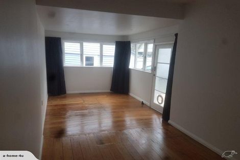 Photo of property in 80a Bell Road, Waiwhetu, Lower Hutt, 5010