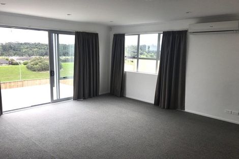 Photo of property in 101 Mackay Drive, Greenhithe, Auckland, 0632