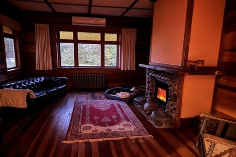 Photo of property in 36 Atutahi Street, Tokaanu, Turangi, 3381