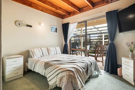 Photo of property in 22 Tapu Road, Huapai, Kumeu, 0810