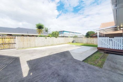 Photo of property in 1/8 Onslow Road, Papakura, 2110