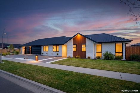 Photo of property in 30 Mcquillan Avenue, Woodend, 7610