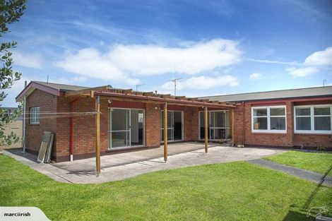 Photo of property in 15 Rossiter Place, Chartwell, Hamilton, 3210