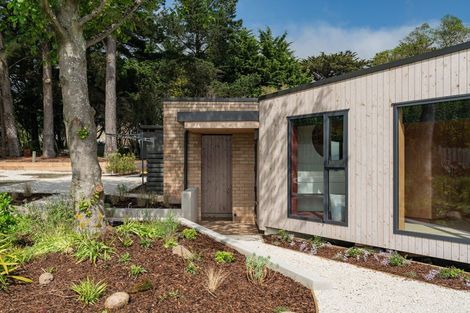 Photo of property in 109b Cliffs Road, Saint Clair, Dunedin, 9012