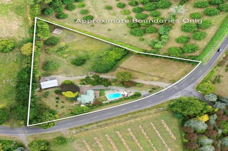 Photo of property in 213 Kauri Point Road, Tahawai, Katikati, 3170